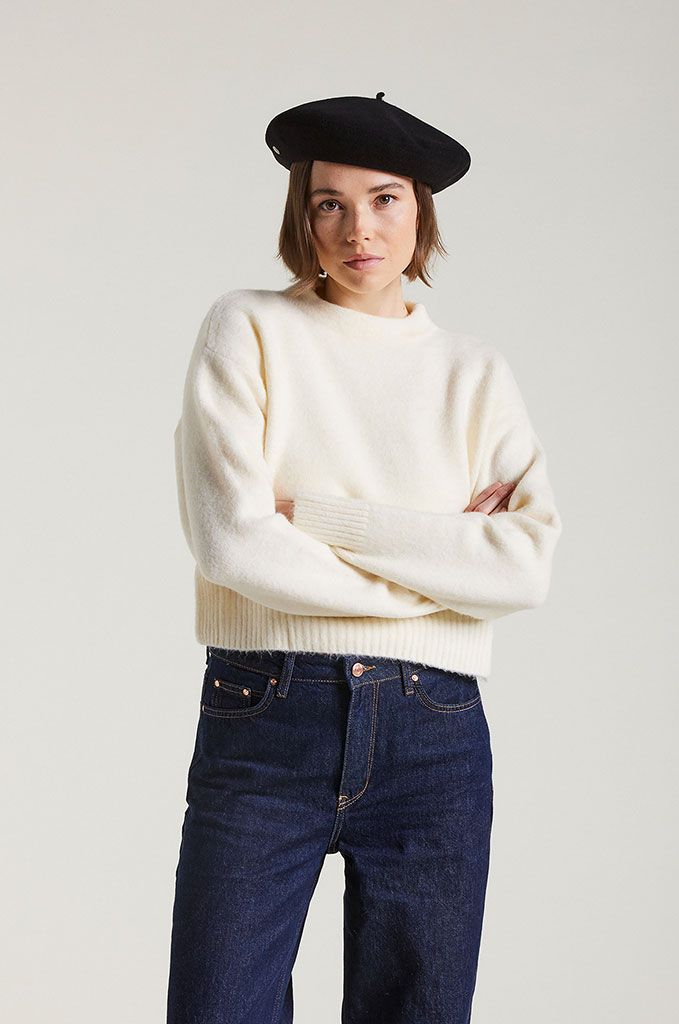 Traditional french black beret made in France | Maison Laulhère