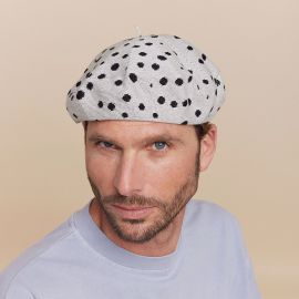 Pes Beret
