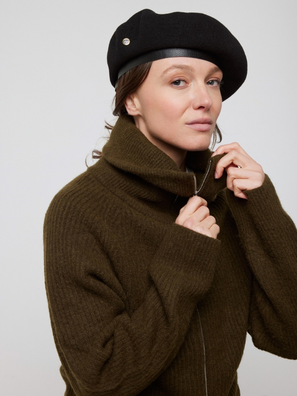 The Montardy beret